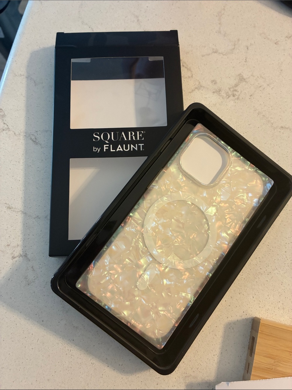 Flaunt Iridescent Pearl MagSafe Phone Case — White